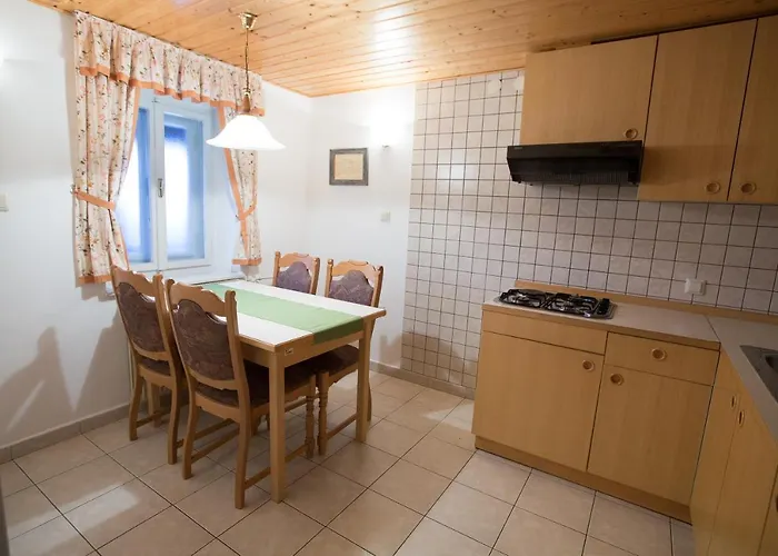 Petacova Hisa Daire Kranjska Gora